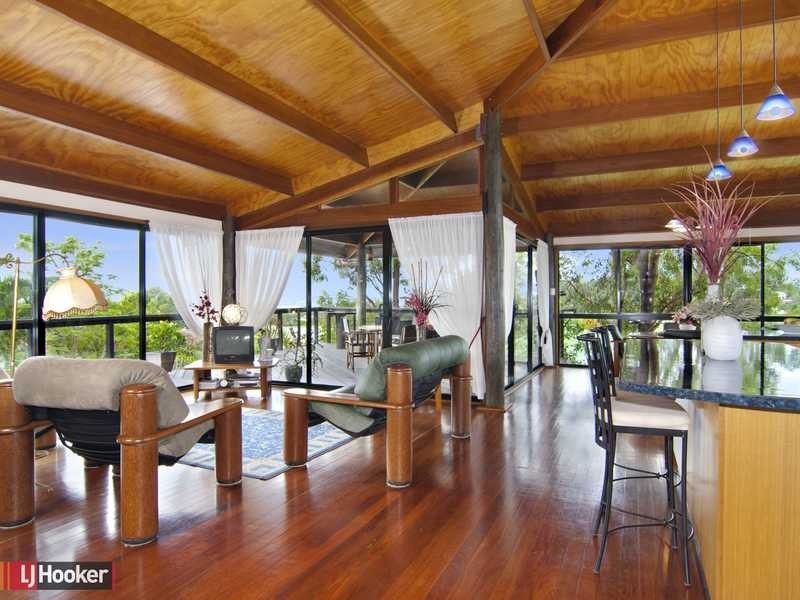 6 Atoll Crescent, Eatons Hill QLD 4037