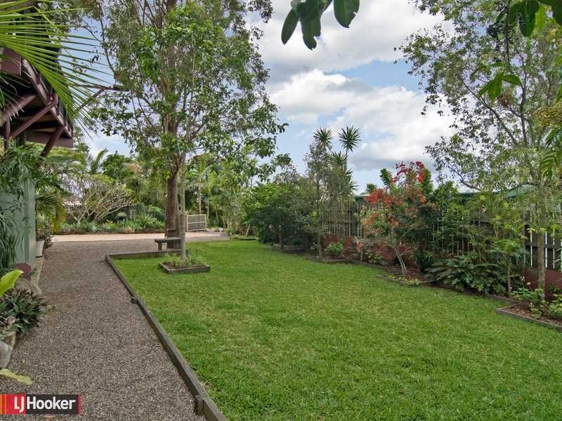 6 Atoll Crescent, Eatons Hill QLD 4037