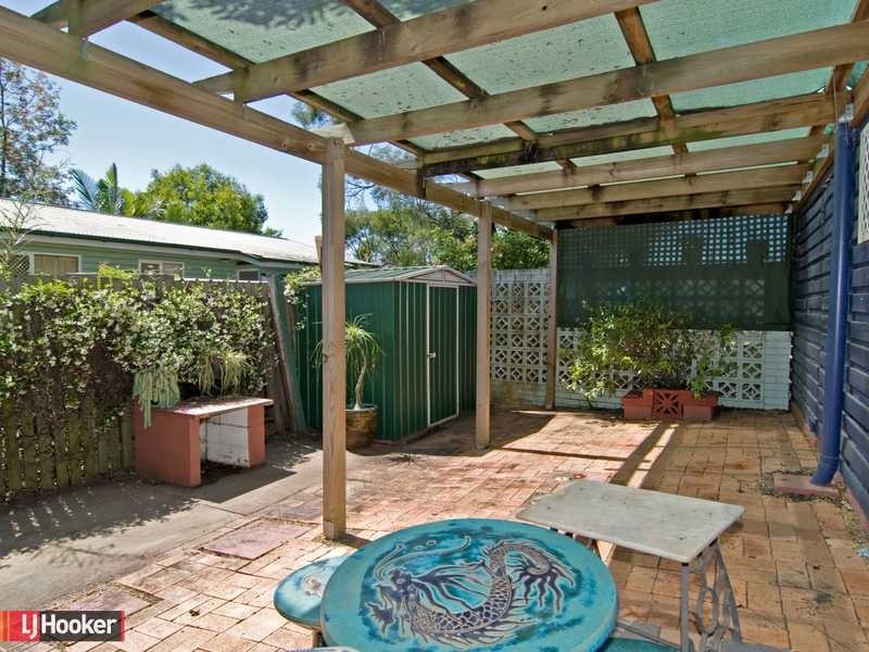 18 Sedgemoor Street, Stafford Heights QLD 4053