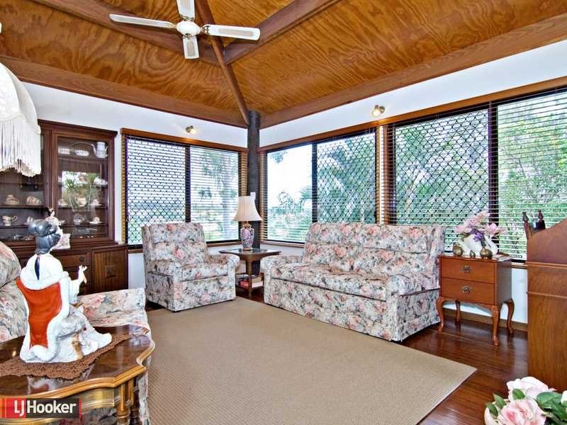 6 Atoll Crescent, Eatons Hill QLD 4037