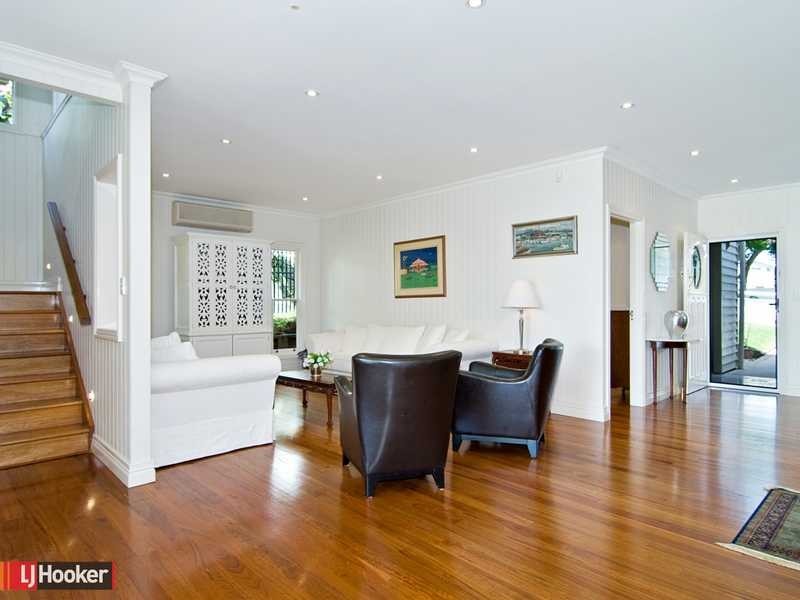 Wavell Heights QLD 4012