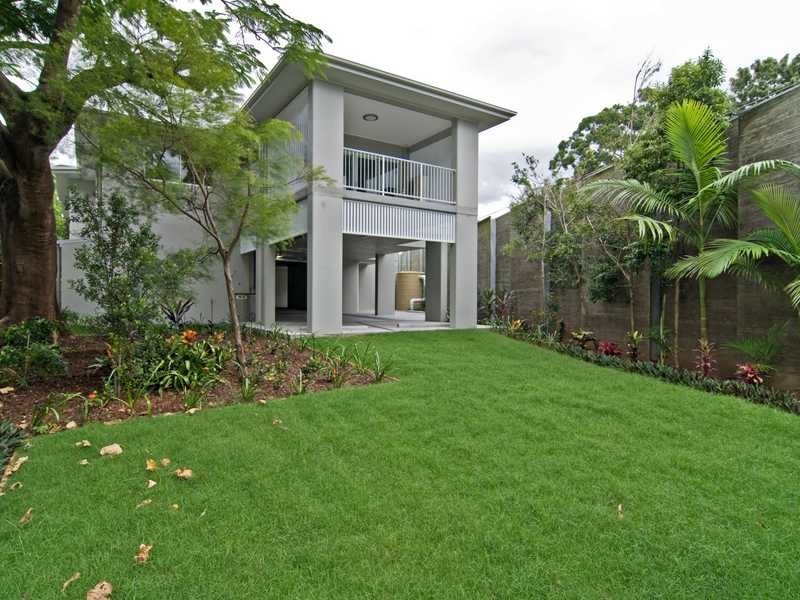 23 Thomas Street, Clayfield QLD 4011