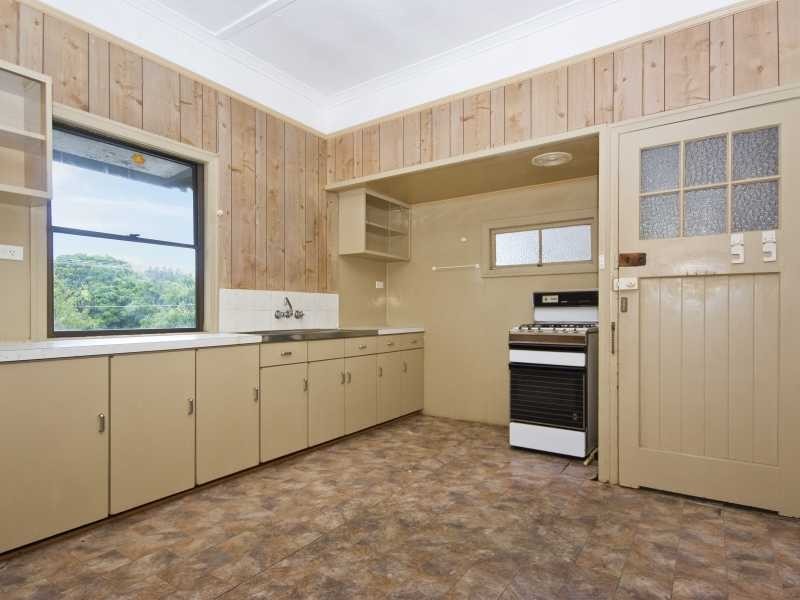 143 Eildon Road, Windsor QLD 4030