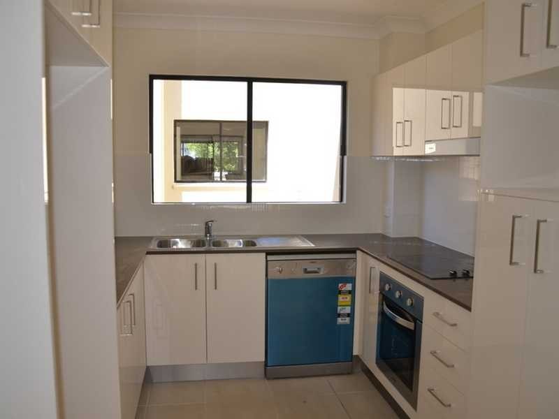 28 Bradley Avenue, Kedron QLD 4031