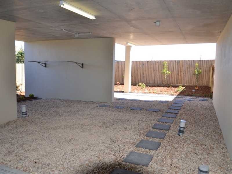 28 Bradley Avenue, Kedron QLD 4031