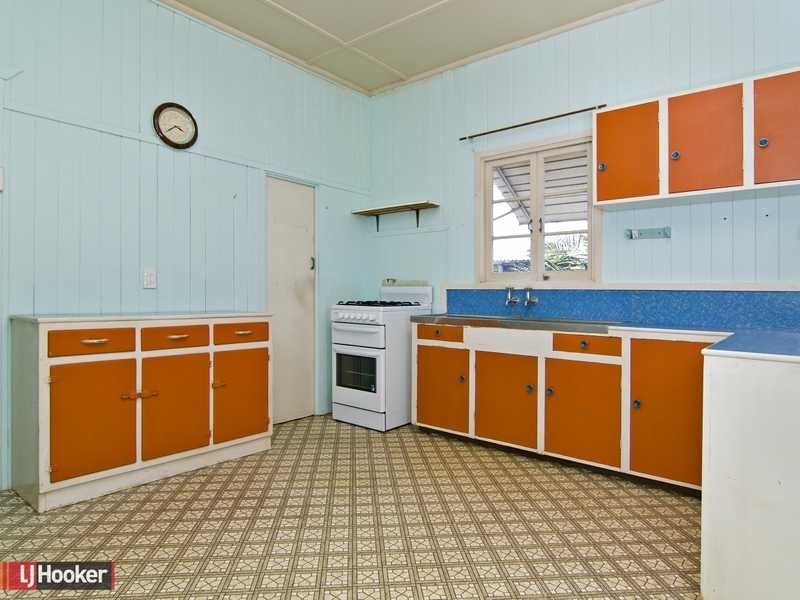 32 Howard Street, Grange QLD 4051