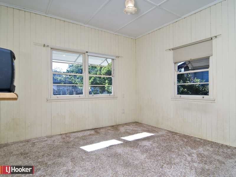 32 Howard Street, Grange QLD 4051