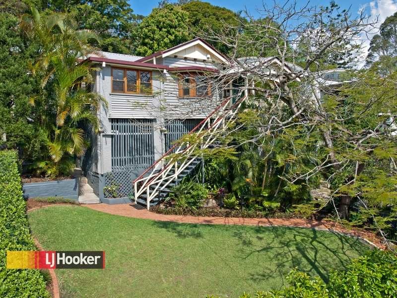 41 Lansdowne Street, Newmarket QLD 4051