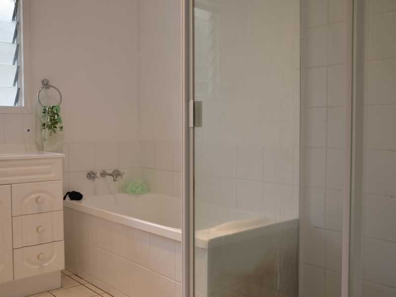 6 Mendel Street, Stafford Heights QLD 4053