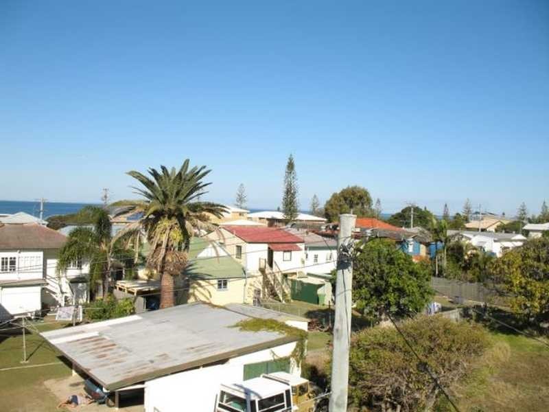 3&5 Disraeli Street, Margate QLD 4019