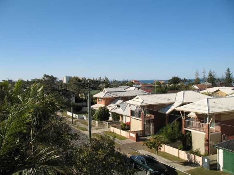 3&5 Disraeli Street, Margate QLD 4019