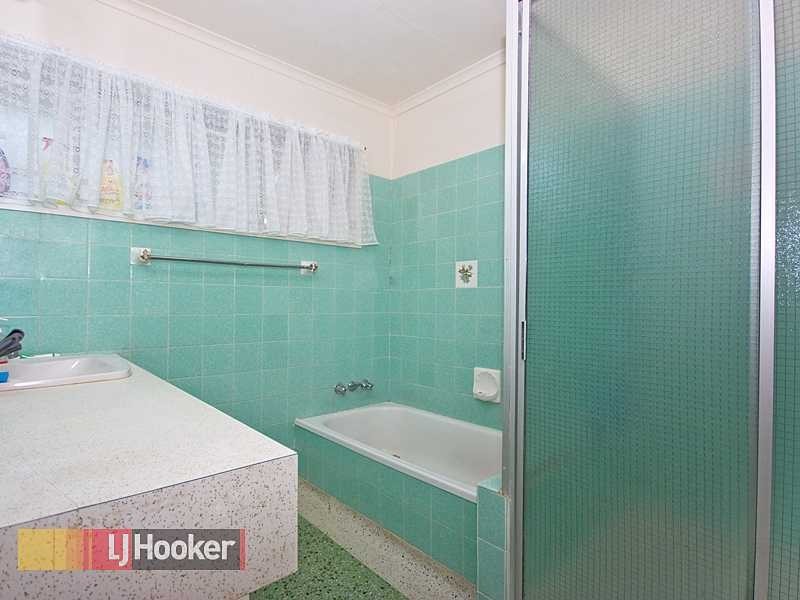 11 Widmark Street, Stafford Heights QLD 4053