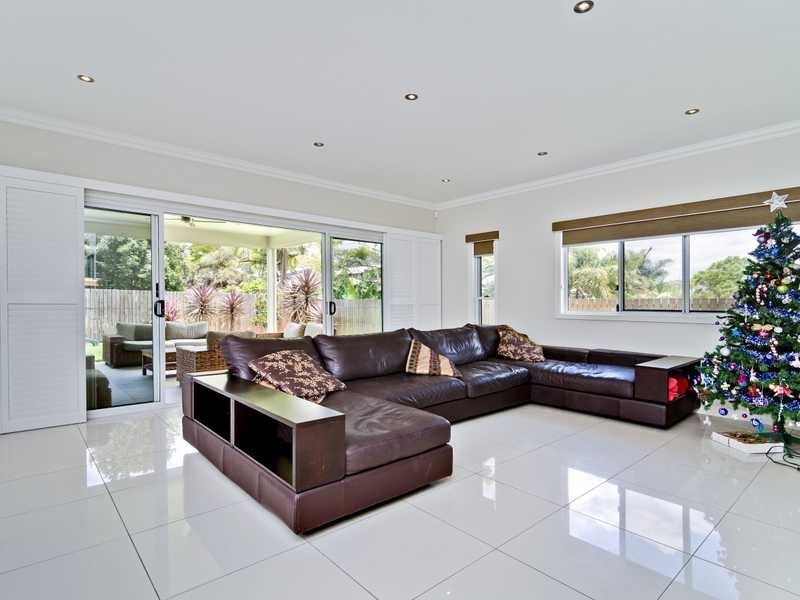 16 Barbigal Street, Stafford QLD 4053