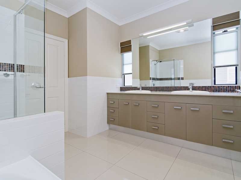 16 Barbigal Street, Stafford QLD 4053