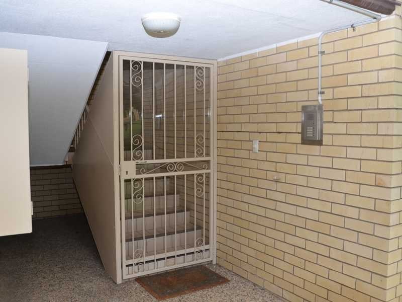 1/12 Bruce Street, Chermside QLD 4032