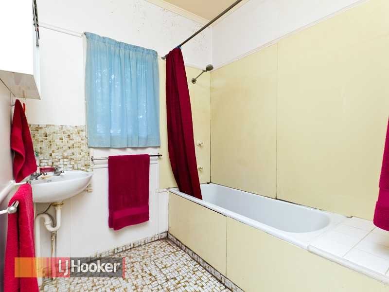 25 Pateena Street, Stafford QLD 4053