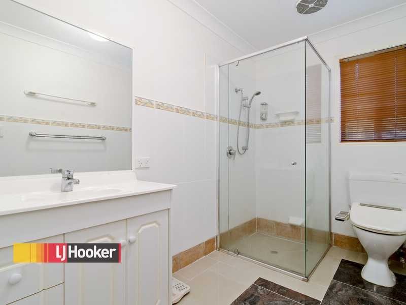 28 Killarney Place, Chermside West QLD 4032