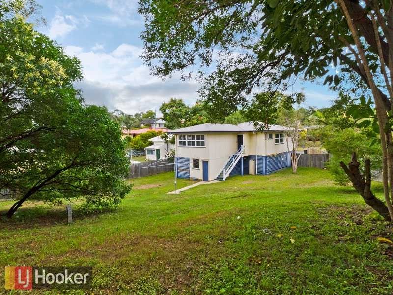 80 Falkirk Street, Stafford Heights QLD 4053