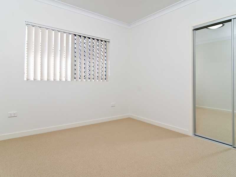 1/35 Hall Street, Chermside QLD 4032