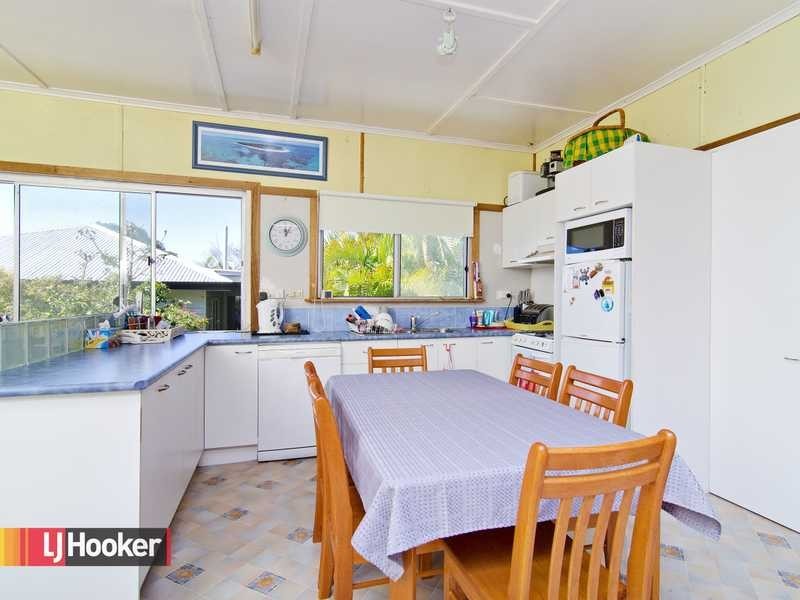 28 Midson Street, Stafford QLD 4053