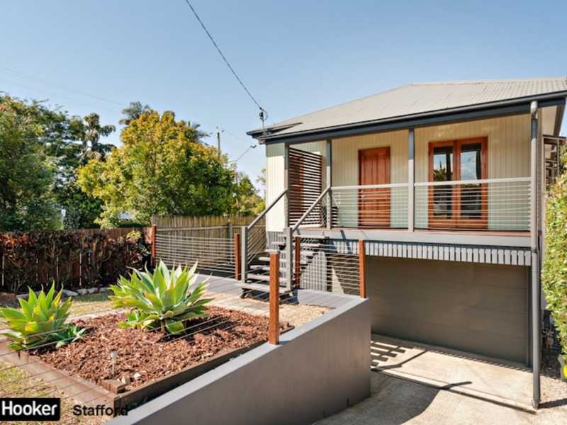 2 Bank Street, Windsor QLD 4030