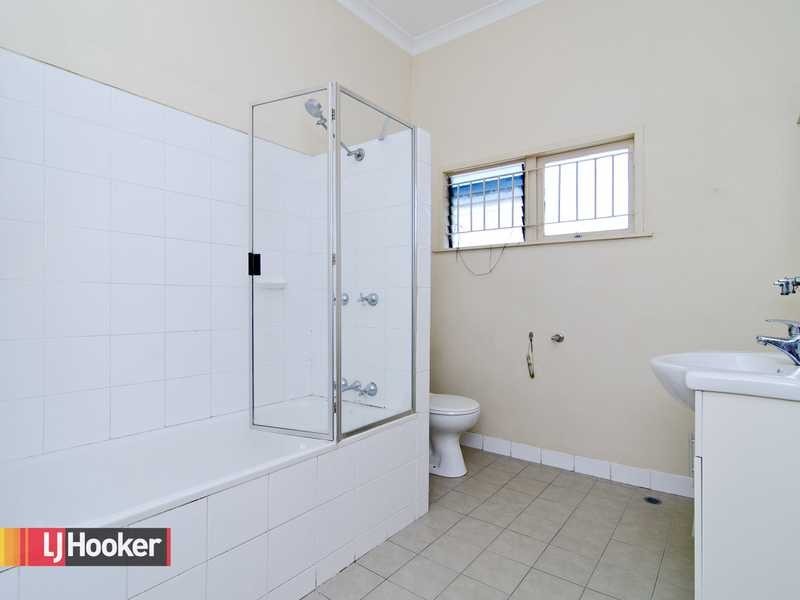 78 Blackmore Street, Windsor QLD 4030