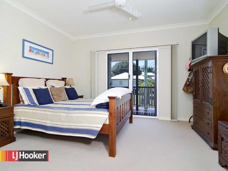 21 Broula Street, Stafford Heights QLD 4053