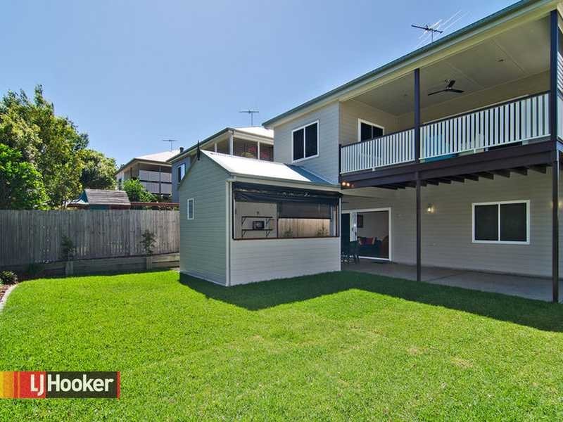 21 Broula Street, Stafford Heights QLD 4053