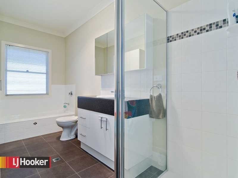 21 Broula Street, Stafford Heights QLD 4053