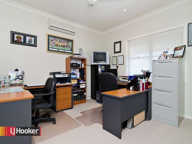 21 Broula Street, Stafford Heights QLD 4053