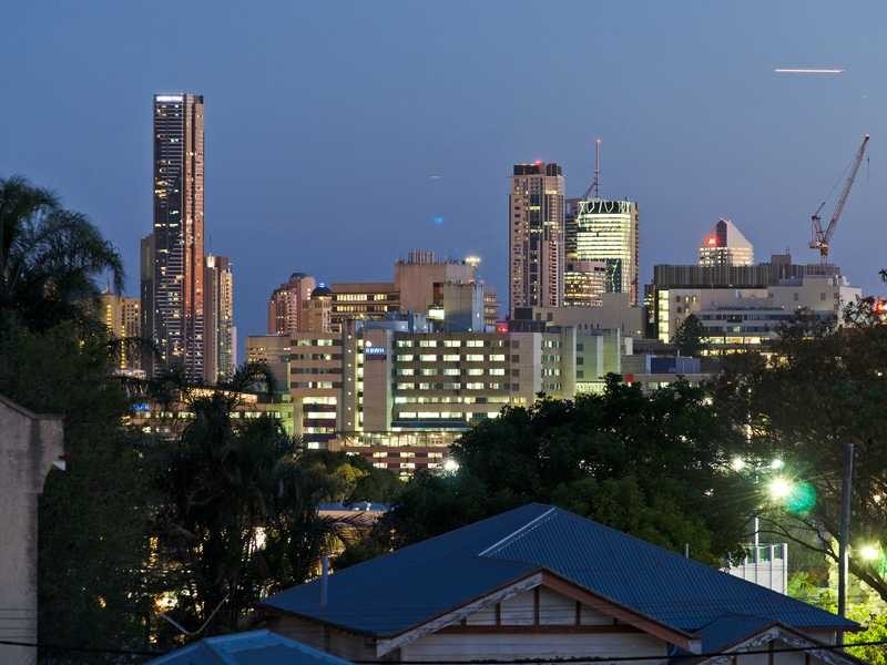 29 Elam Street, Windsor QLD 4030