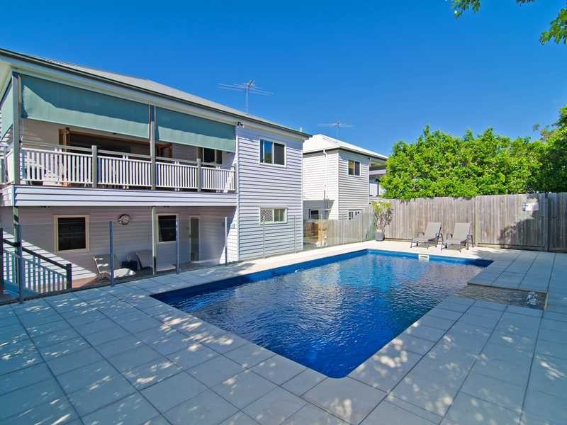 16 East Street, Kedron QLD 4031