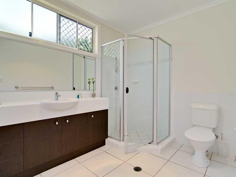 16 East Street, Kedron QLD 4031