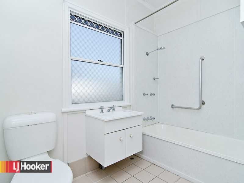 35 Wayland Street, Stafford QLD 4053