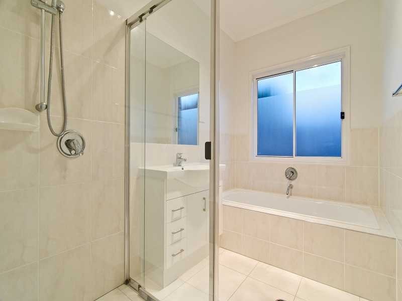 1A Epacras Street, Windsor QLD 4030