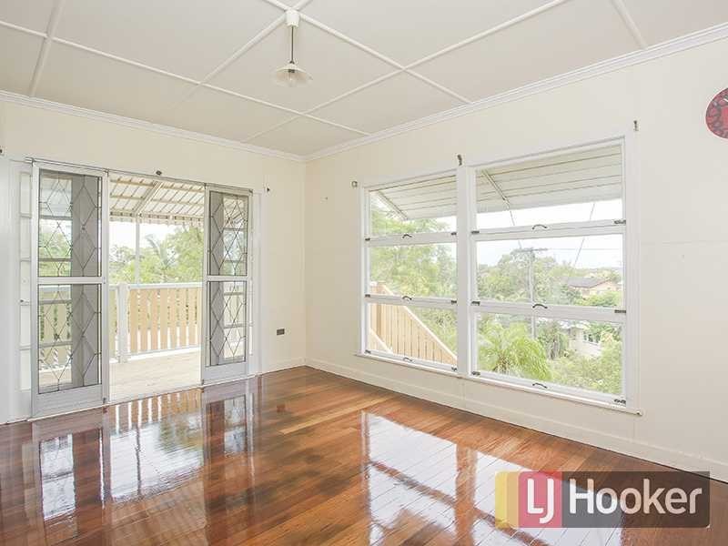 14 Koolewong Street, Stafford Heights QLD 4053