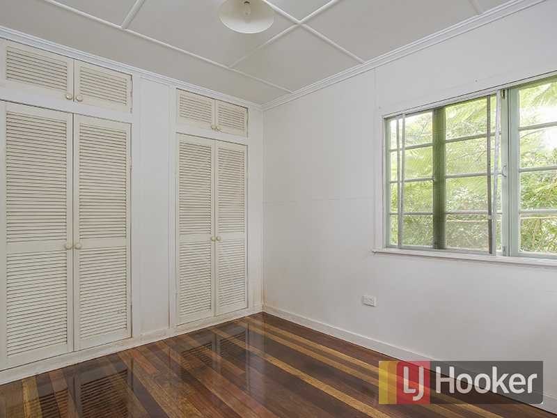 14 Koolewong Street, Stafford Heights QLD 4053