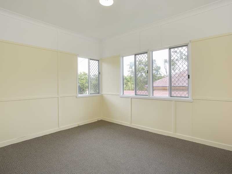 19 Kidgell Street, Stafford QLD 4053