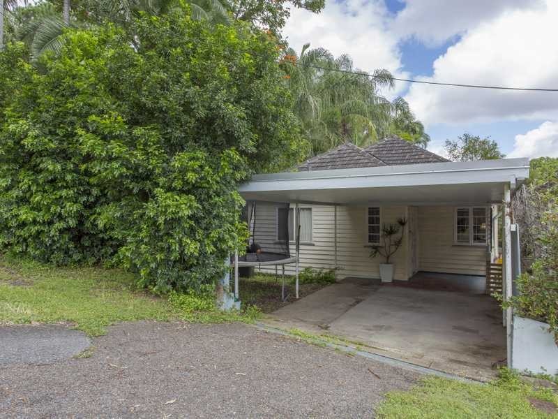 77 Angliss Street, Wilston QLD 4051