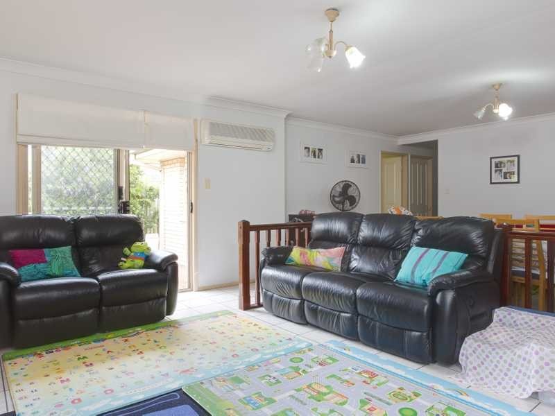 2/28 School Road, Stafford QLD 4053