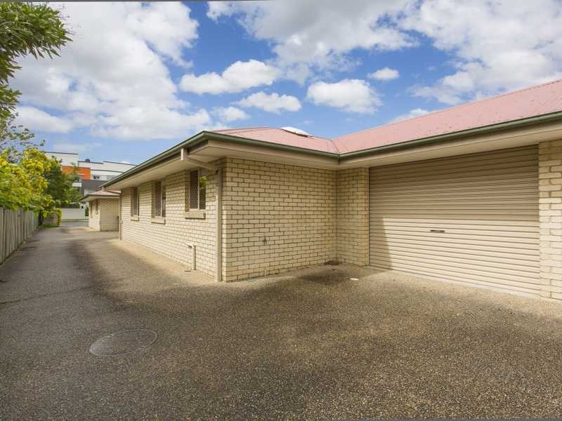 2/28 School Road, Stafford QLD 4053