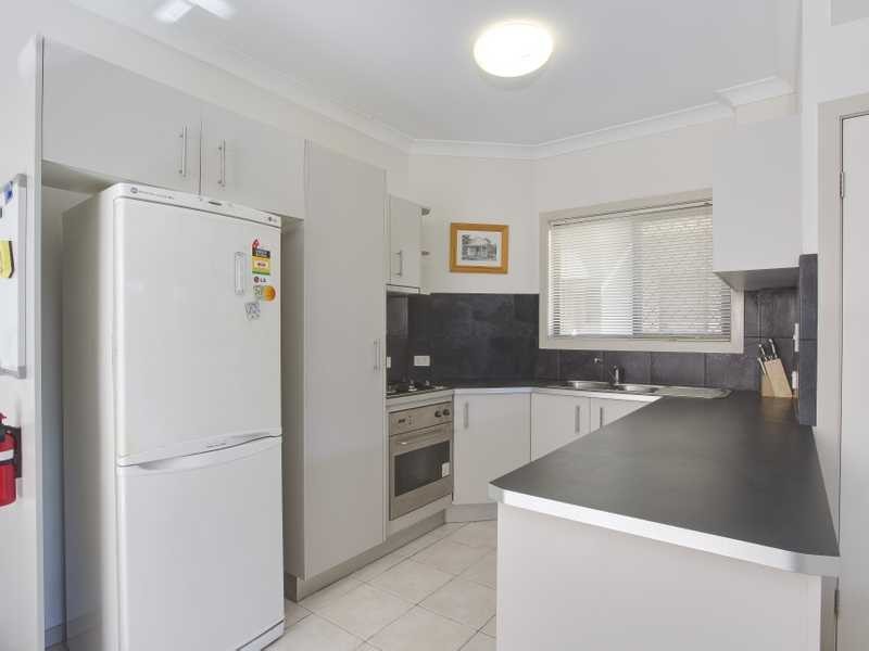 2/22 Goulburn Street, Gordon Park QLD 4031