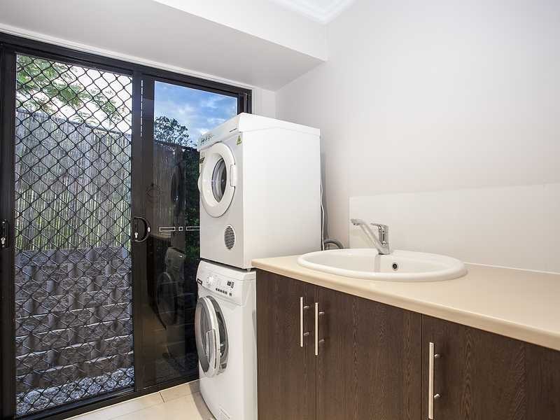 43 Matthew Street, Stafford QLD 4053