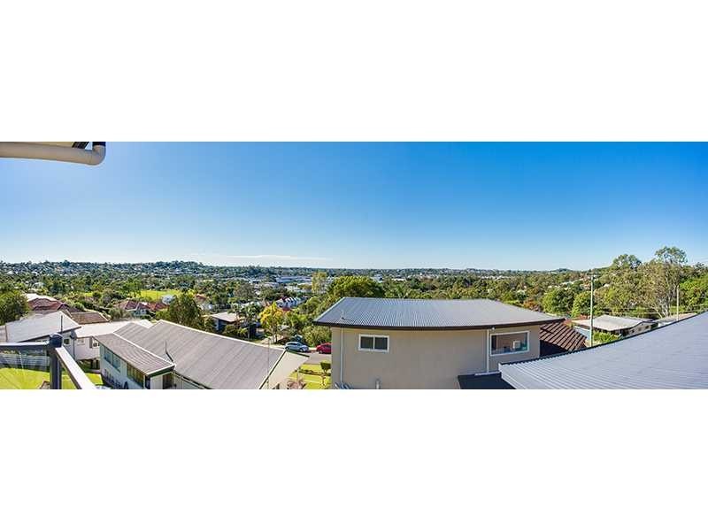 43 Matthew Street, Stafford QLD 4053