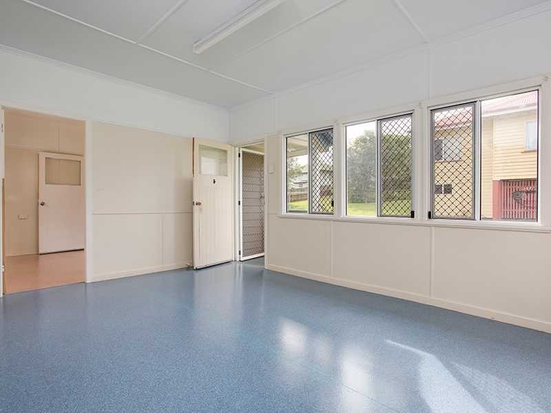 54 Kidgell Street, Stafford QLD 4053