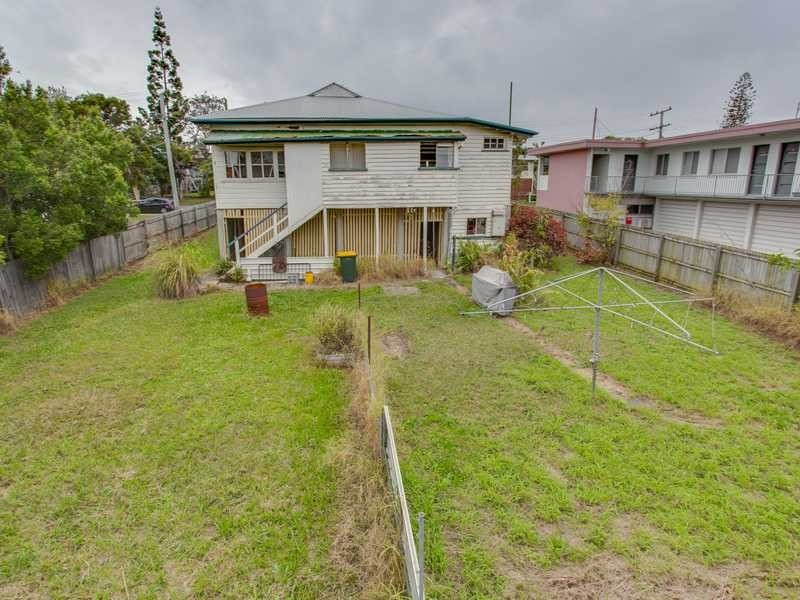 9 Nieppe Street, Kedron QLD 4031