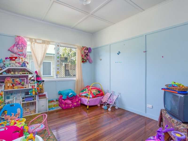 35 Midson Street, Stafford QLD 4053
