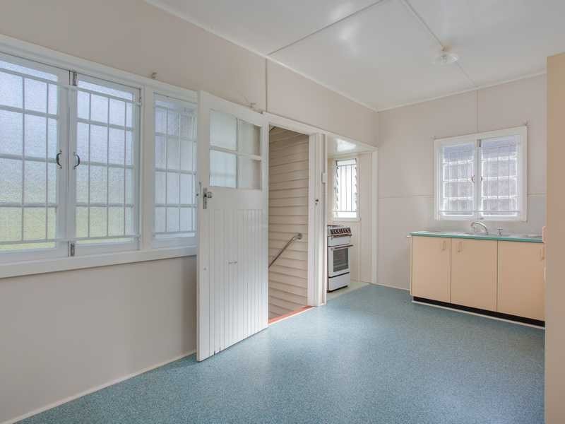 38 Hoolan Street, Stafford QLD 4053