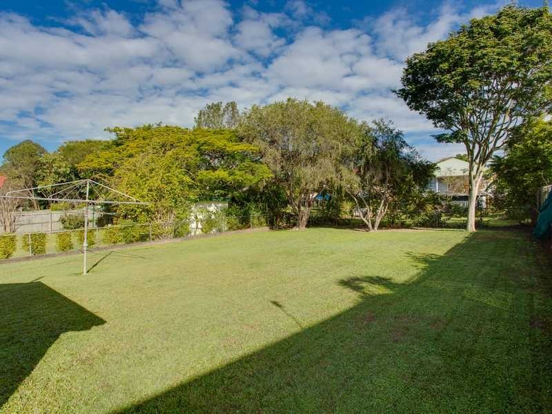 38 Hoolan Street, Stafford QLD 4053