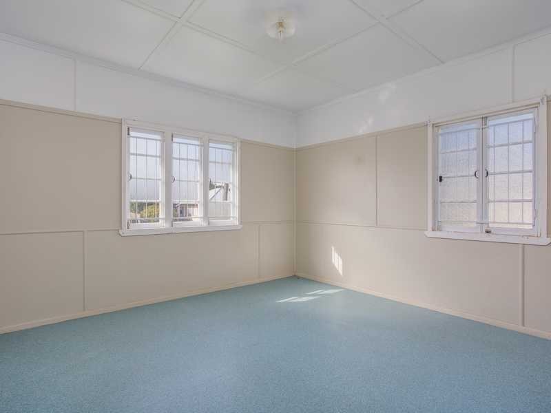 38 Hoolan Street, Stafford QLD 4053